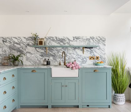 Carpenters Cottage Kitchen - StayCotswold
