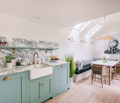 Carpenters Cottage Kitchen - StayCotswold
