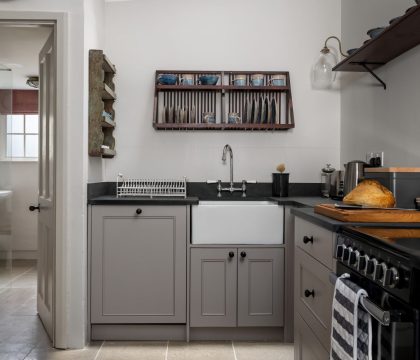 Woodman Cottage Kitchen/ Dining Room - StayCotswold