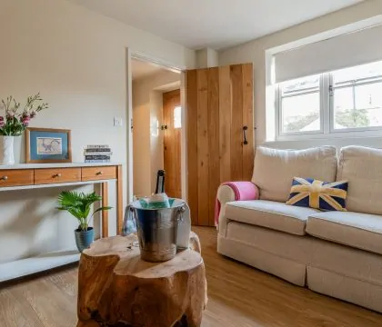 King's Cottage Sitting Room - StayCotswold