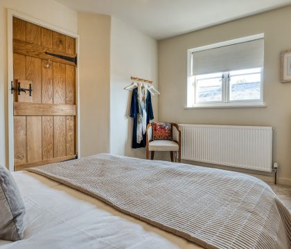 King's Cottage Master Bedroom - StayCotswold