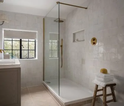 Garth Cottage Master Bedroom  Ensuite - StayCotswold