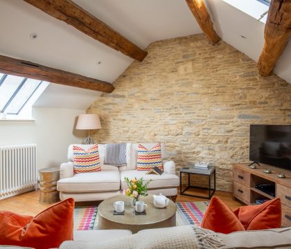The Hayloft Sitting Room - StayCotswold