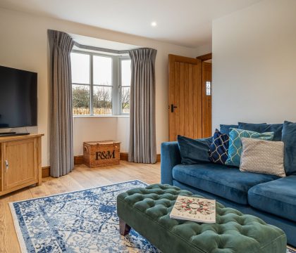 Benson Cottage TV Room - StayCotswold