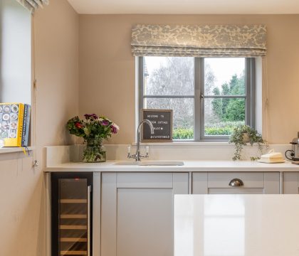 Benson Cottage Kitchen - StayCotswold