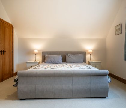 Benson Cottage Master Bedroom - StayCotswold