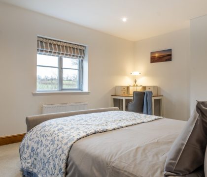 Benson Cottage Bedroom 2 - StayCotswold