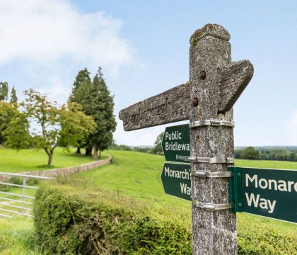 Manor Farm Cottage Views - StayCotswold