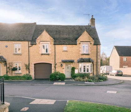 Blenheim Corner - StayCotswold