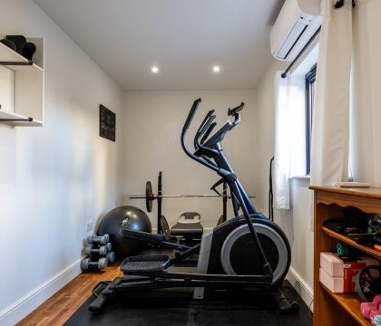 Blenheim Corner Gym - StayCotswold