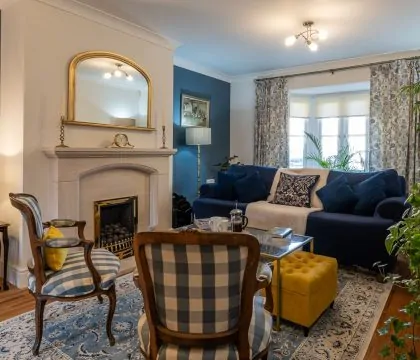 Blenheim Corner Sitting Room - StayCotswold