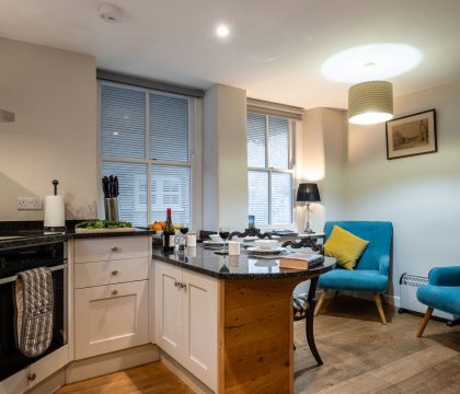 Evenlode Cottage Kitchen - StayCotswold