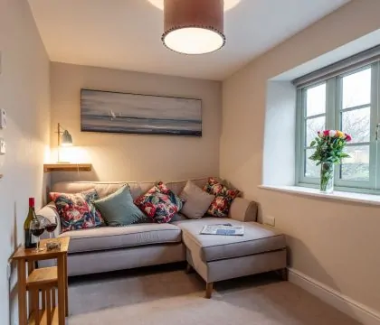 Evenlode Cottage Sitting Room - StayCotswold