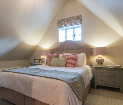 The Coach House Master Bedroom - StayCotswold