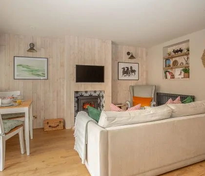 The Coach House Living Area - StayCotswold