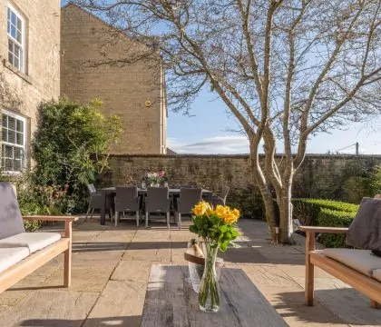 North End House Garden - StayCotswold