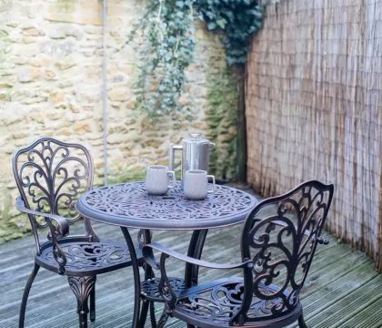 North End House Courtyard- StayCotswold