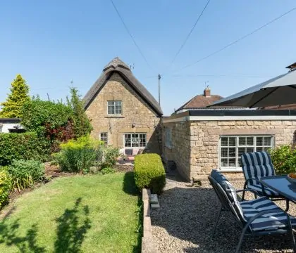 Orchard Cottage - StayCotswold