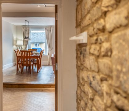 Piggy in the Middle Dining Area - StayCotswold