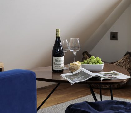 The Nest at Robins Roost Sitting Area - StayCotswold