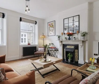 Bakers Flat Sitting Room - StayCotswold