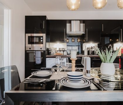 Licatas Apartment Kitchen/Dining Area - StayCotswold