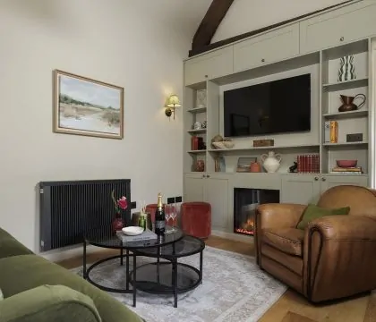 Little Bird Cottage Sitting Room - StayCotswold