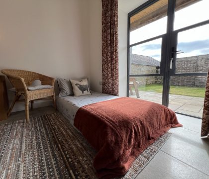 Rabbit Master Bedroom - StayCotswold