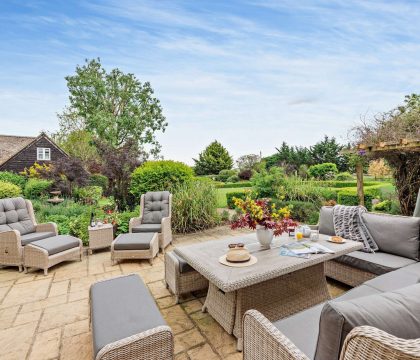 Stonelands Garden - StayCotswold