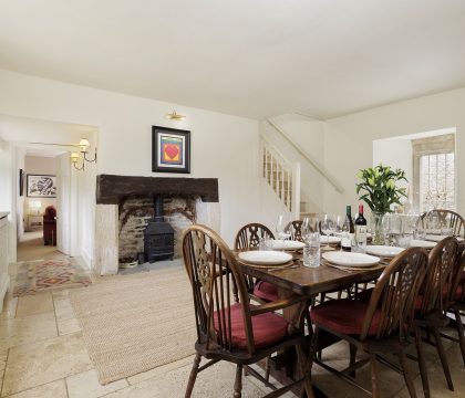 Green Farm House Dining Room - StayCotswold