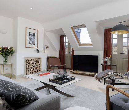 Orchard House at Broadwell Manor Sitting Room - StayCotswold