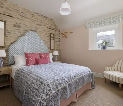 The Barley Apartment at Cowley House Bedroom 2 - StayCotswold