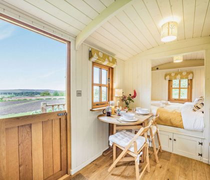 The Organic Wagon Living Area - StayCotswold