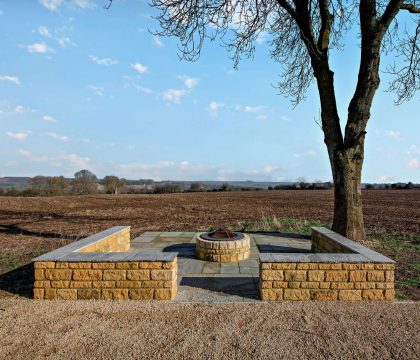 The Nook Communal Garden - StayCotswold