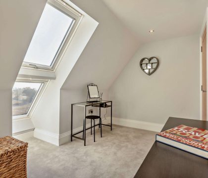 The Nook Bedroom - StayCotswold