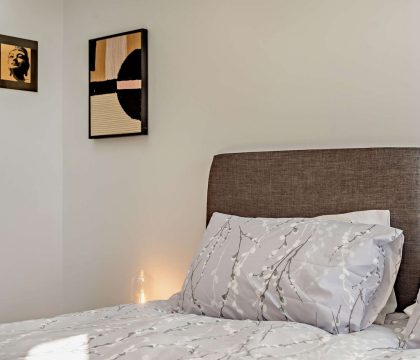 The Nook Bedroom - StayCotswold