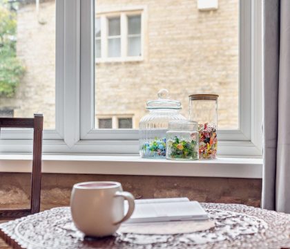 The Old Sweet Shop Sitting Room - StayCotswold
