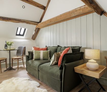 The Miller's Snug at Cowley House Sitting/Dining Area - StayCotswold