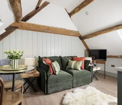 The Miller's Snug at Cowley House Sitting/Dining Area - StayCotswold