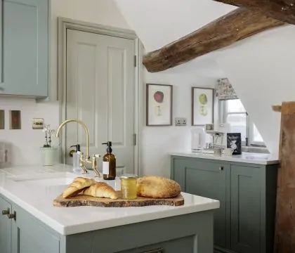 The Miller's Snug at Cowley House Kitchen Area - StayCotswold