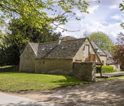 The Old Stables at Broadwell Manor - StayCotswold
