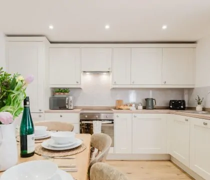 Owl Cottage Kitchen Area - StayCotswold