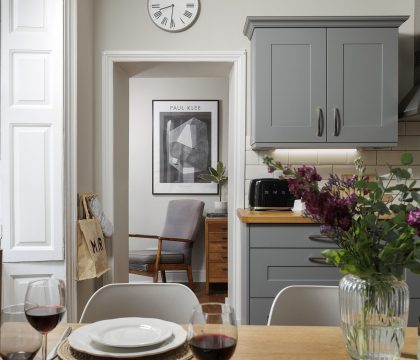 Molls Yard Kitchen - StayCotswold