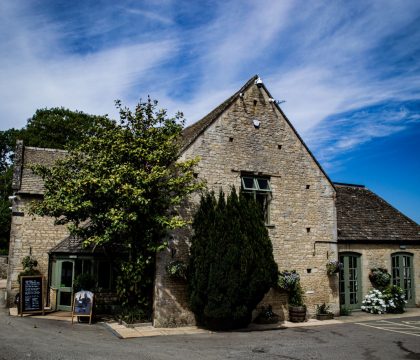 The Farmers Dog - StayCotswold