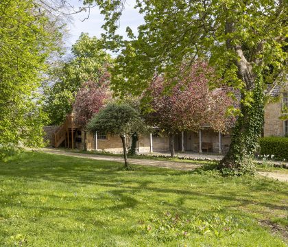 The Old Stables at Broadwell Manor, Communal Area - StayCotswold
