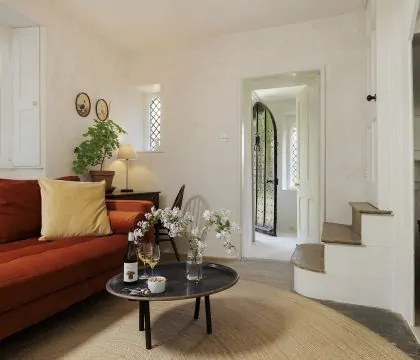 The Gatehouse Sitting Room - StayCotswold