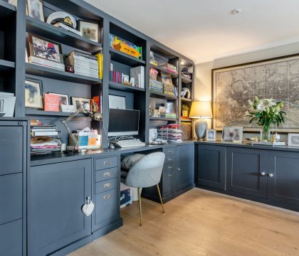 Honeysuckle House sitting room - StayCotswold