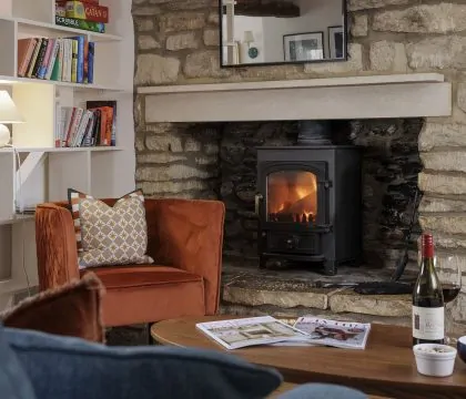 The Roost Sitting Room - StayCotswold