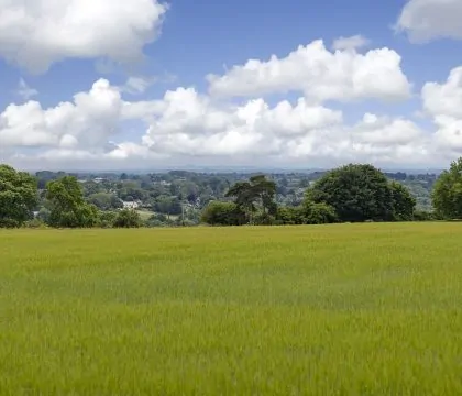 The Gatehouse Surrounding Countryside - StayCotswold
