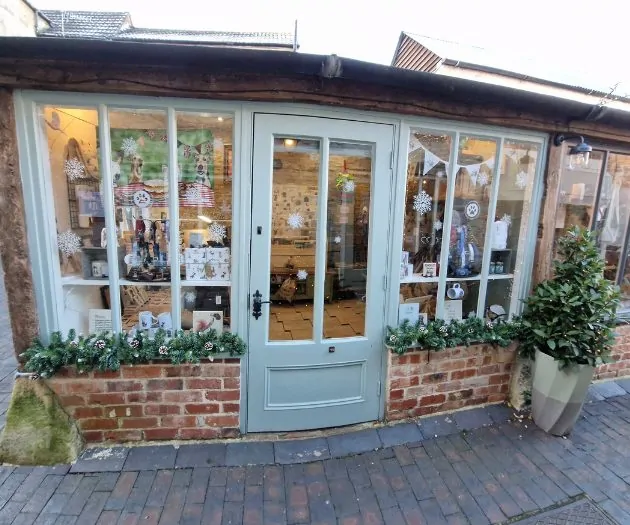 Free ice cream or bag of dog treats for purchases over £10 at The Little Dog Shop for StayCotswold Guests